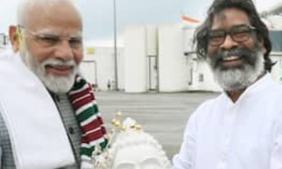 Hemant Soren's birthday amidst preparations for the Legislative Assembly gherao; PM Modi extends wishes.