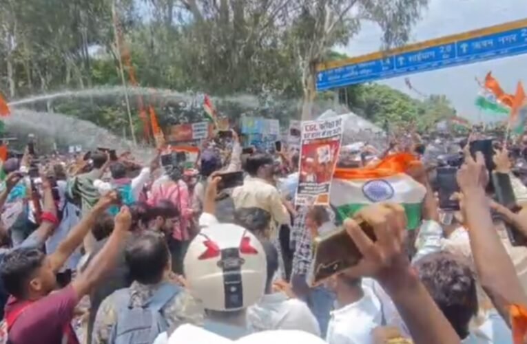 Chaos erupts during students' siege of the Legislative Assembly; police resort to lathi-charge; many students injured, street turns into a battleground.