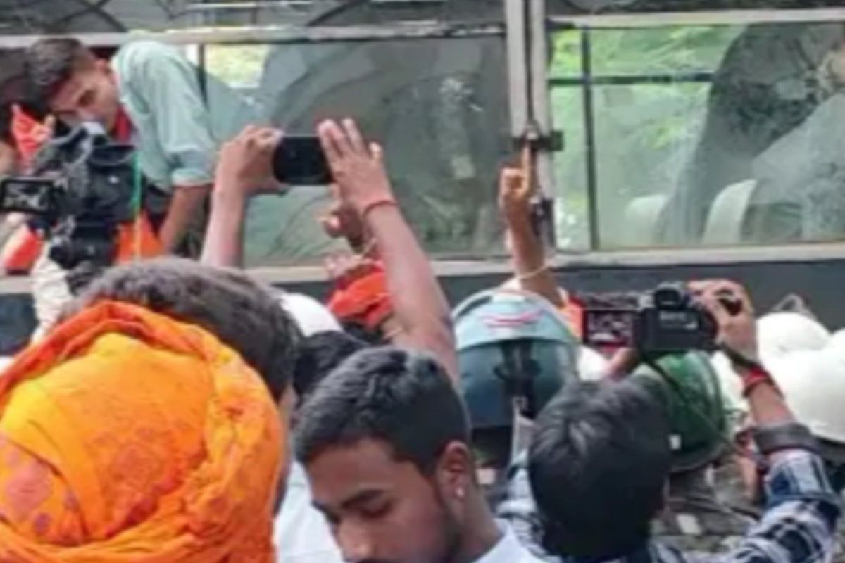ABVP protests ahead of Assembly gherao; activists detained near the old Assembly building.