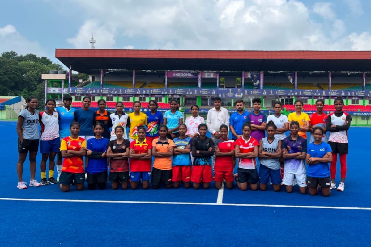 18-member Jharkhand team announced for the Junior National Women's Hockey Championship; set to depart for Pune.