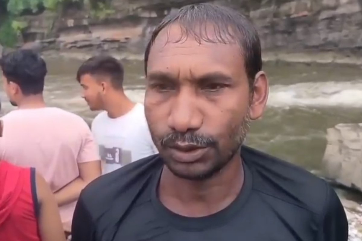 Tragic accident at Bhatinda Falls: Uncle and nephew drown; both swept away by strong currents while taking photos.