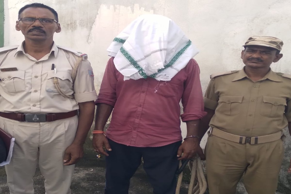 Saraikela: Fugitive wanted in robbery case arrested after 17 years
