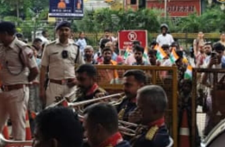 RPF band evokes a spirit of patriotism with patriotic songs at Ranchi Railway Station.
