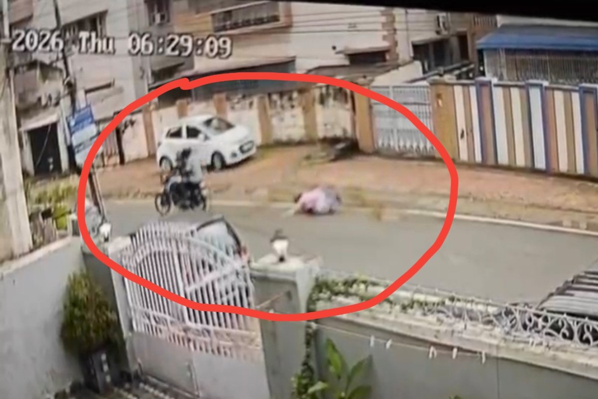 Jamshedpur: Woman's chain snatched during morning walk.