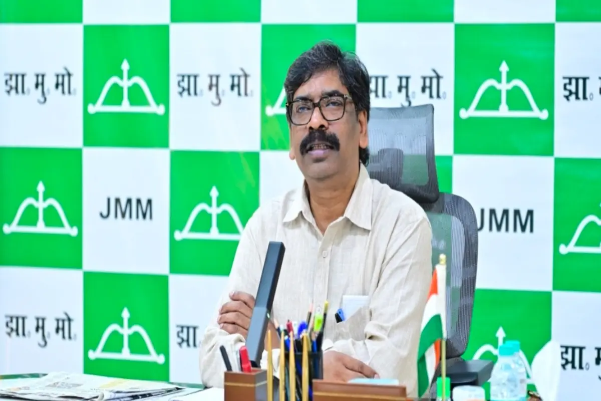 Hemant Soren lashes out over the Minerals Bill.