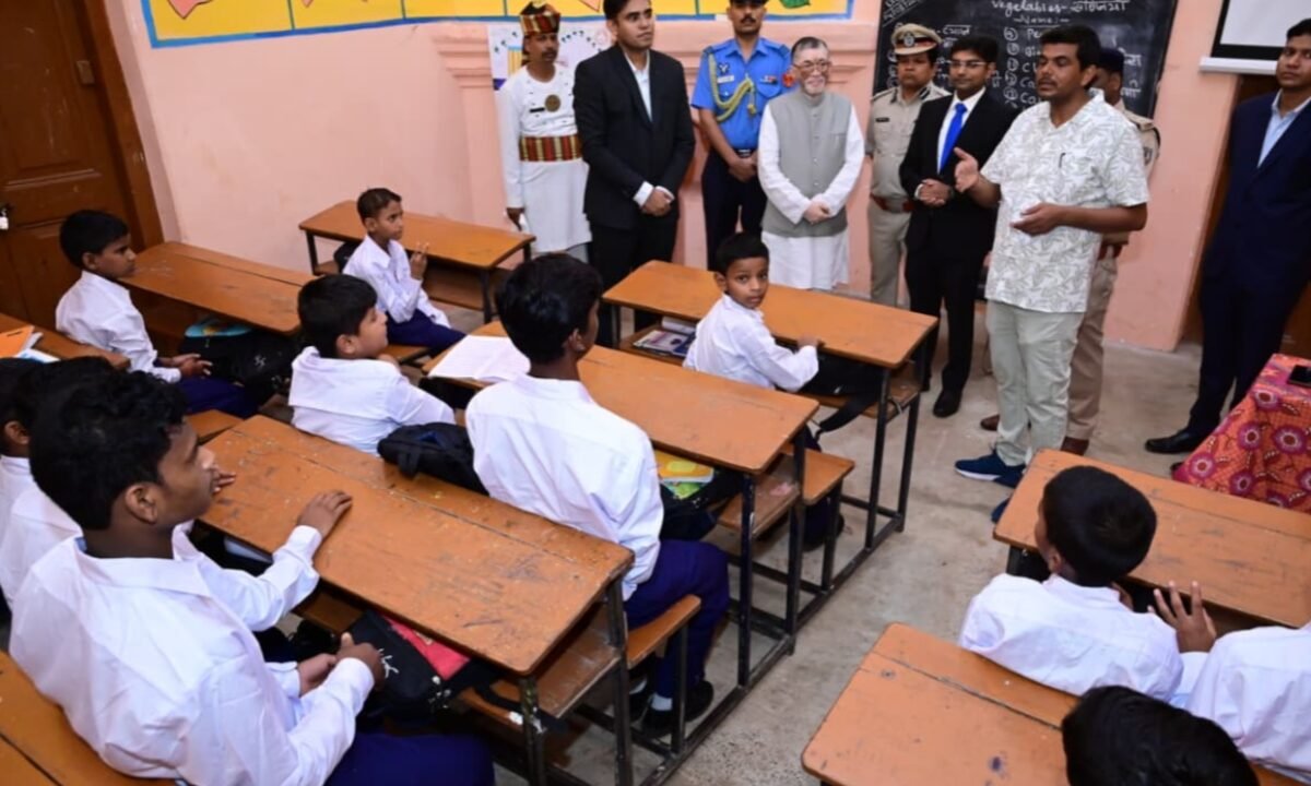 Governor Santosh Kumar Gangwar visited the residential school for the deaf and mute in Dumka and interacted with the students.