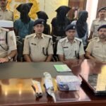 Two theft cases solved in Pakur; four accused arrested.