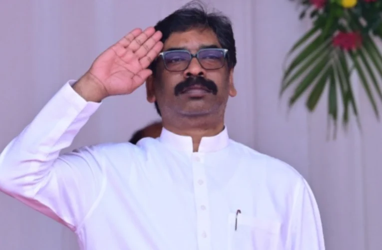 Speaking on Independence Day, CM Hemant Soren said that development should be such that it involves the participation of nature, culture, and youth power.