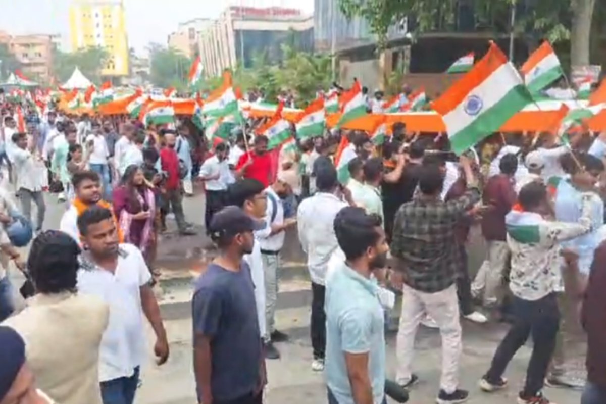 Students protesting against alleged irregularities in JPSC and JSSC exams took out a 'Tiranga Yatra'.