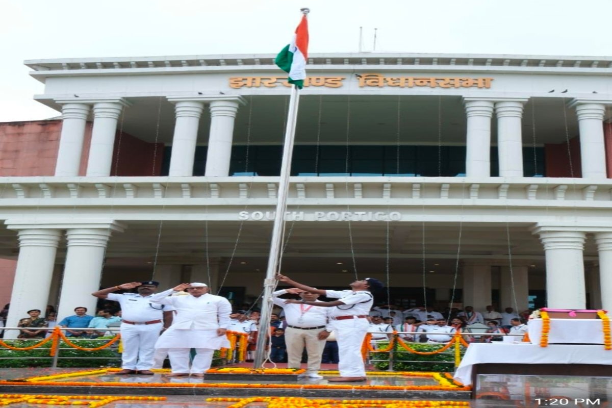 Ravindra Nath Mahto during the flag-hoisting ceremony at the Legislative Assembly.