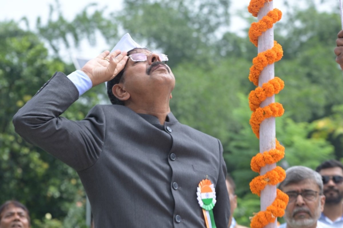 The Mission Director hoisted the flag at the NHM headquarters on Independence Day.