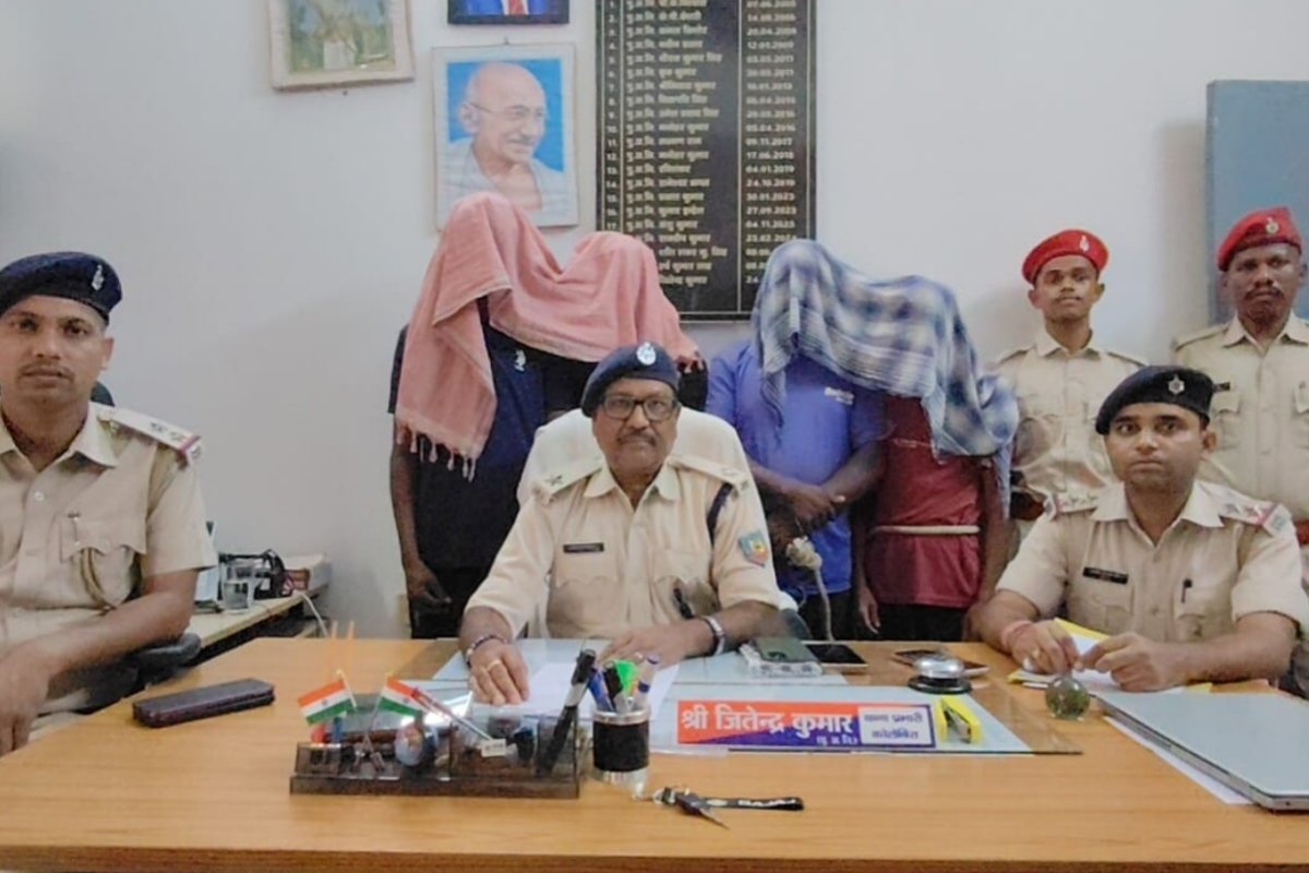 Illegal transport of bovine meat exposed in Simdega; four arrested.