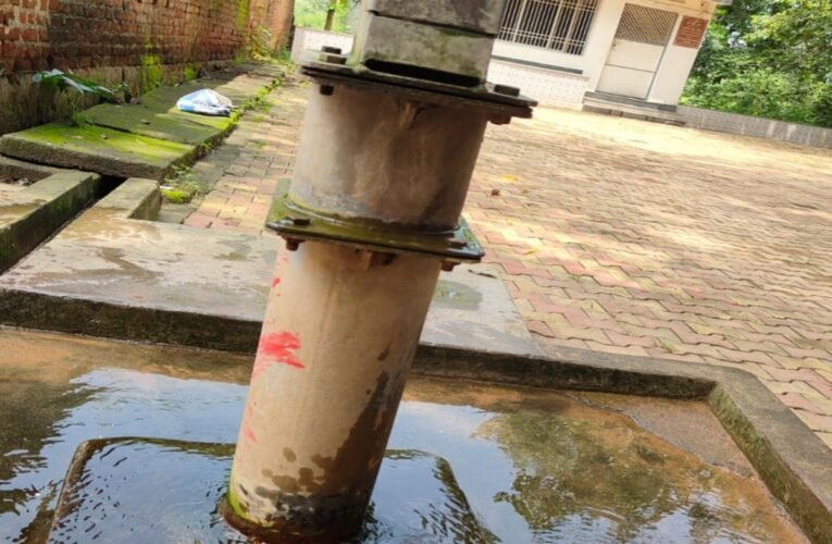 Mysterious handpump becomes a center of attraction during Sawan; water flows from it round-the-clock for two months.