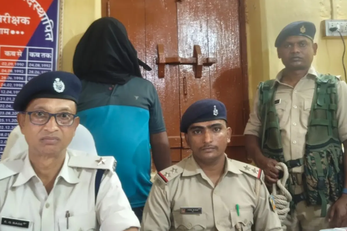 Money trail of cattle smuggling racket exposed; former CSC operator arrested.