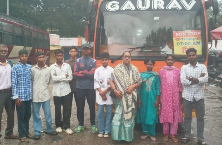 Nine athletes from Simdega to participate in the State Sub-Junior Athletics Championship; team leaves for Dhanbad.