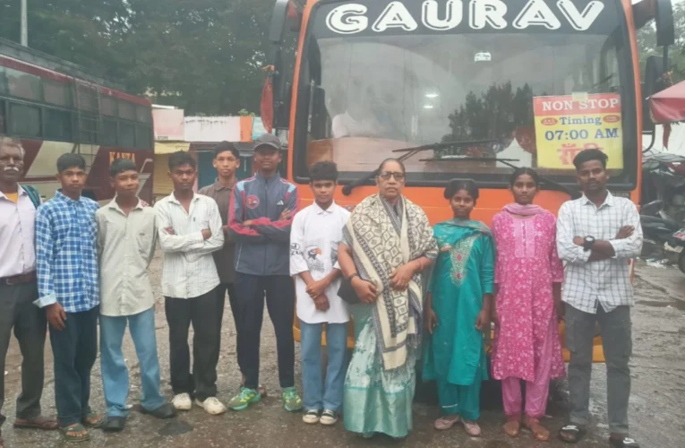 Nine athletes from Simdega to participate in the State Sub-Junior Athletics Championship; team leaves for Dhanbad.