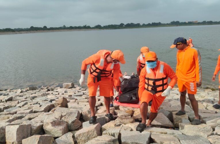 Ranchi crime news body in dhurwa dam