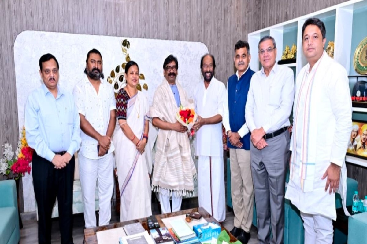 Members of the Central Parliamentary Sub-committee met CM Hemant Soren.