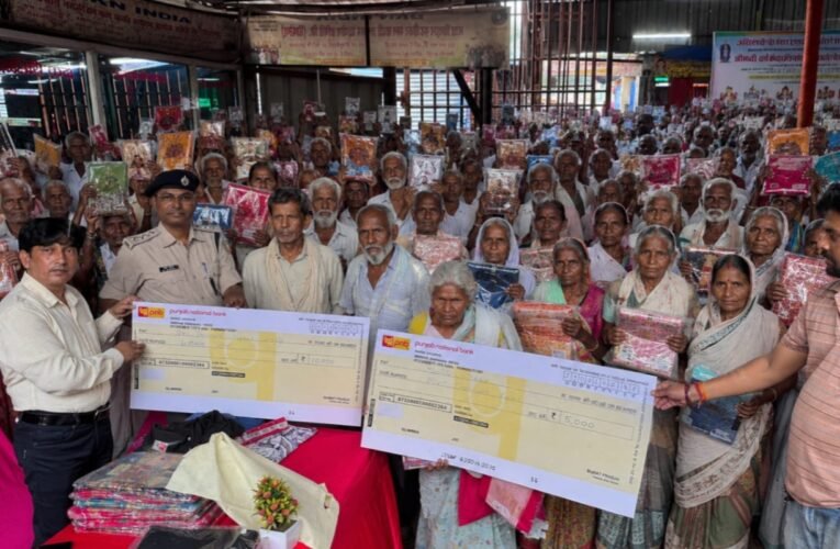A vegetable vendor has launched a private old-age pension scheme, announcing a monthly allowance of ₹2,000 for an elderly person and ₹1,000 for a destitute woman.