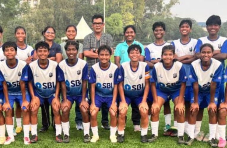 Subroto Cup: Gumla women's team reaches final after scoring two goals in extra time.