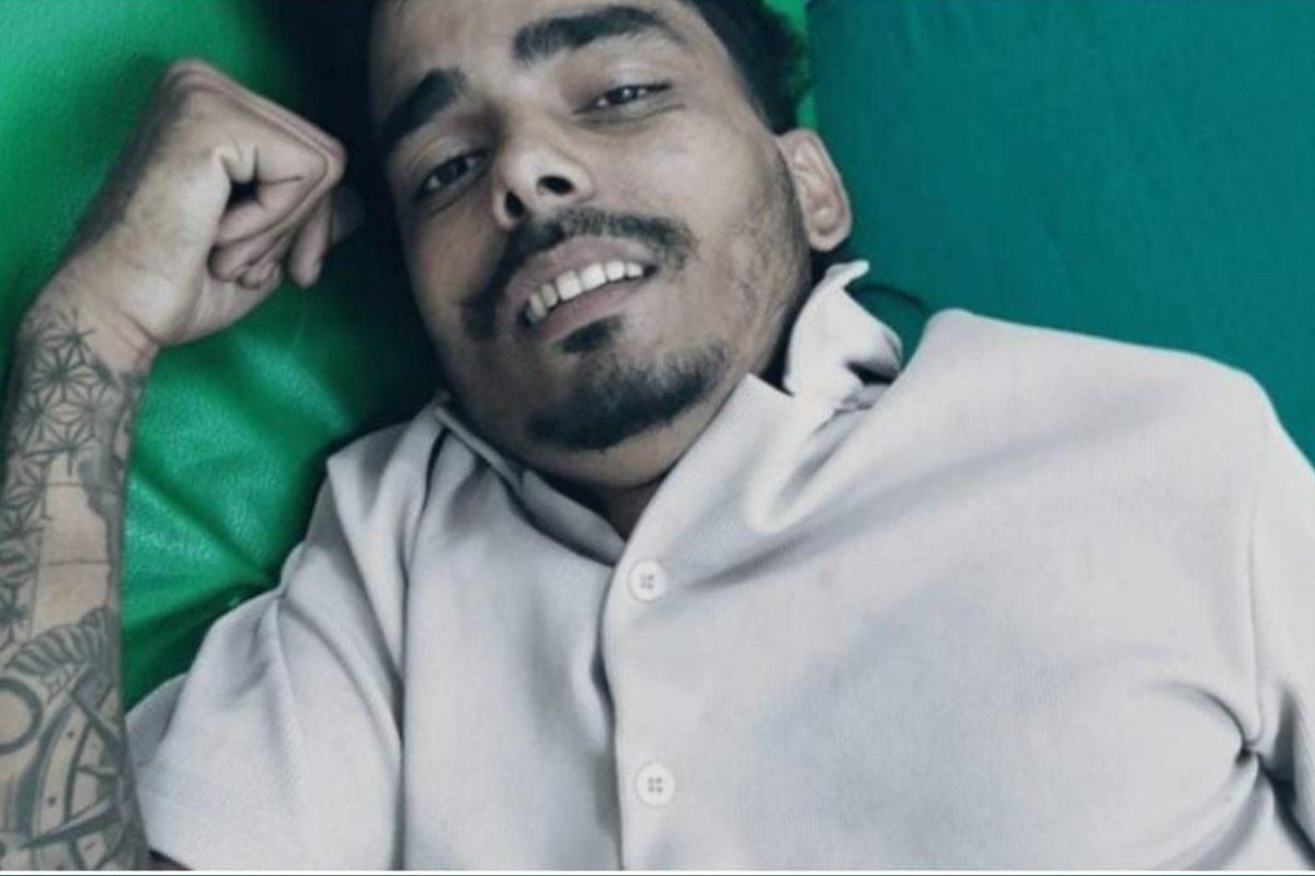 Police encounter with a criminal from the Rahul Dubey gang; one arrested after being shot in the leg.