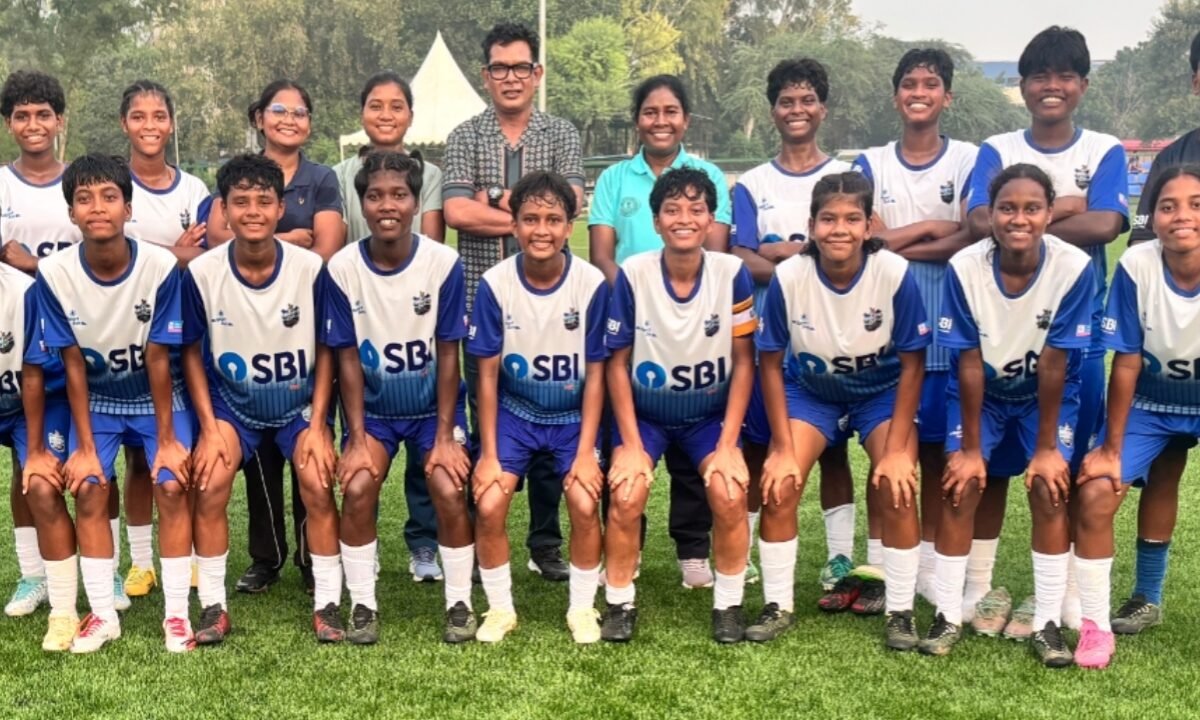 Daughters of Gumla win the Subroto Cup national title.