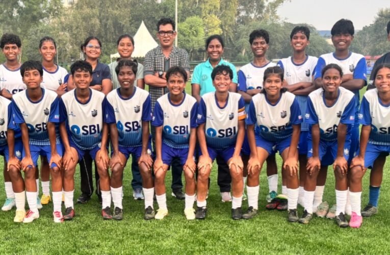 Daughters of Gumla win the Subroto Cup national title.