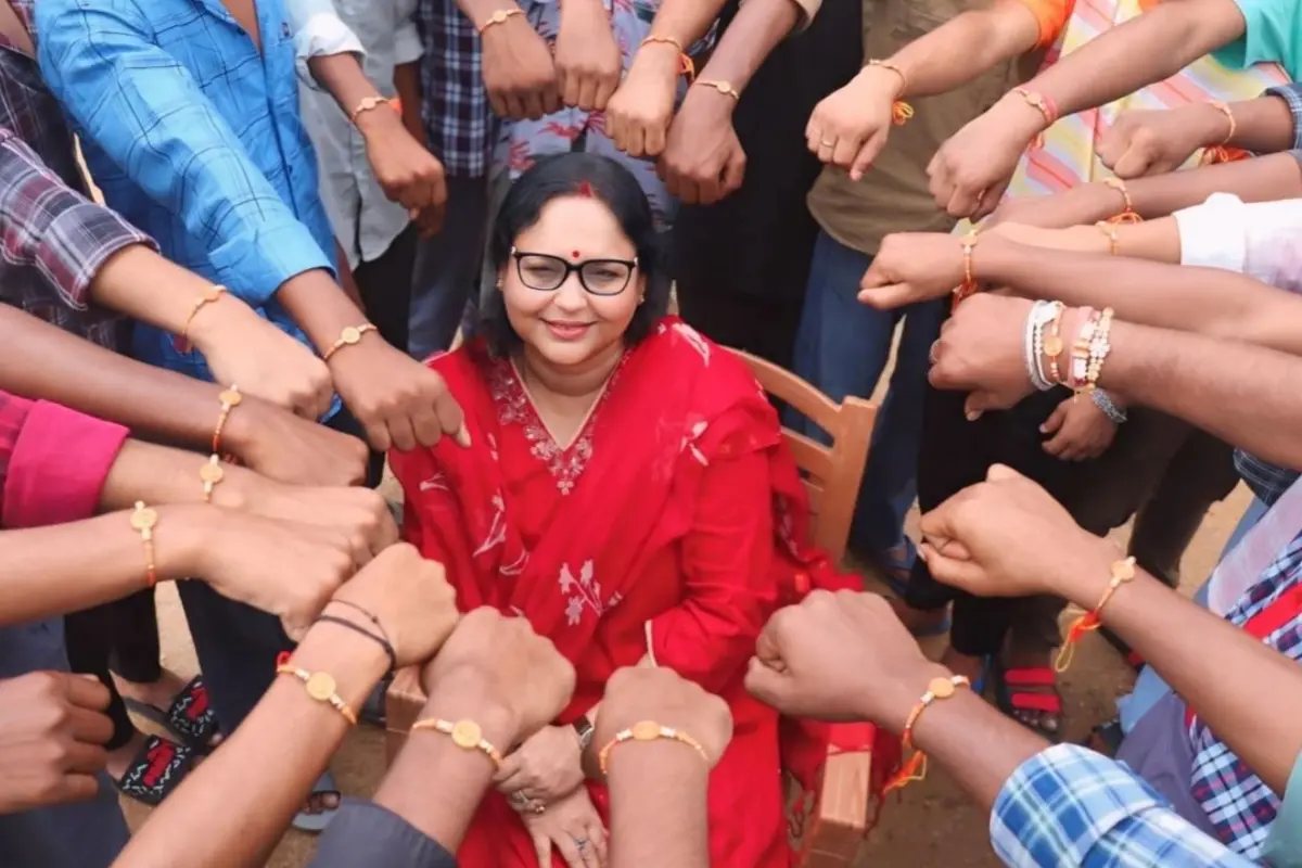 Adolescents receive sisters' affection on Raksha Bandhan; Deputy Commissioner Kanchan Singh ties Rakhi.