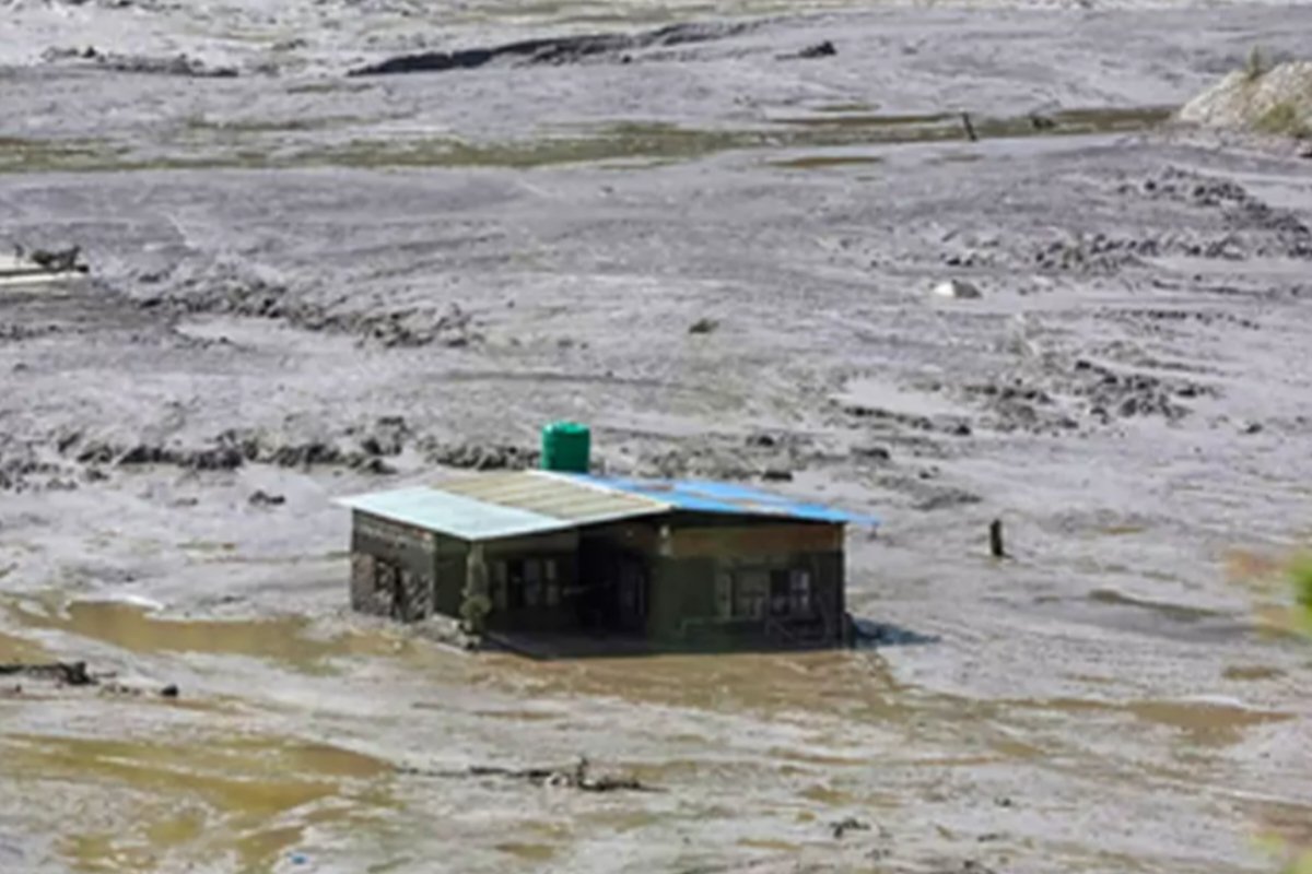 Nature's fury in Nepal: 587 dead and nearly 2,500 missing so far due to severe floods.