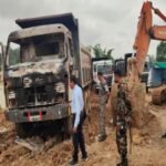 Criminals go on a rampage at the bypass construction site in Lohardaga.