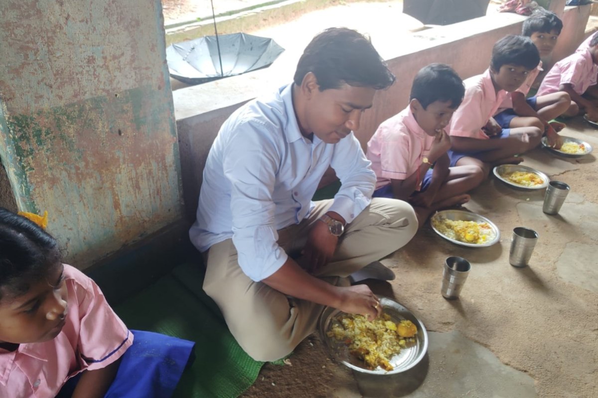 SDO sat and ate with the children and inspected the polling station.