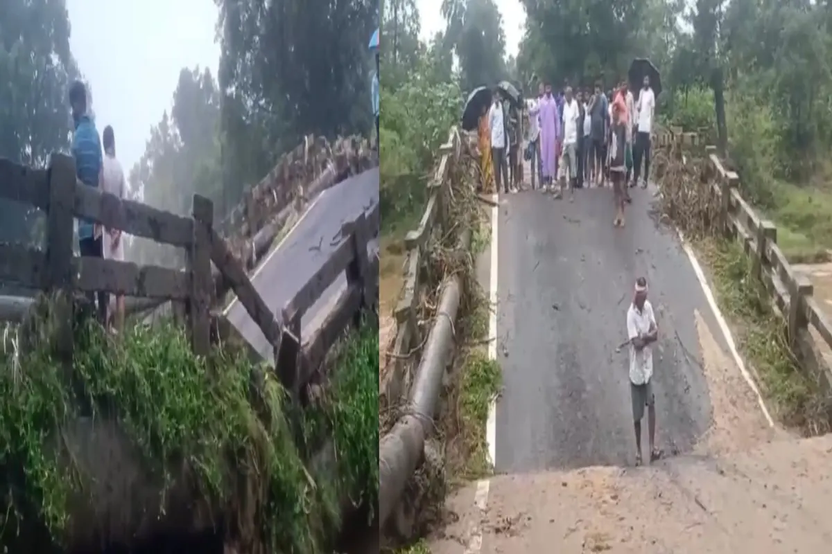 Six-decade-old Rajdanda Bridge collapses in torrential rain.