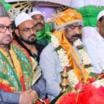 CM Hemant Soren offered a chadar at the shrine of Hazrat Qutubuddin Risaldar Baba and prayed for the state's prosperity.