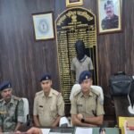 Smuggler arrested in Godda with 10 grams of brown sugar and 1.28 lakh in cash.