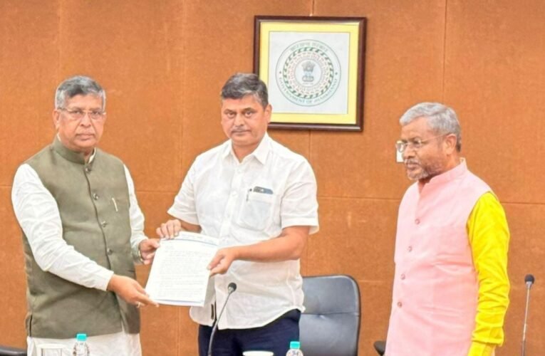 BJP issues 48-hour ultimatum to state government, demands withdrawal of cases registered against students.