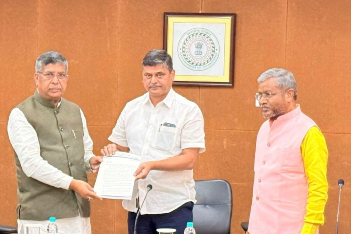 BJP issues 48-hour ultimatum to state government, demands withdrawal of cases registered against students.