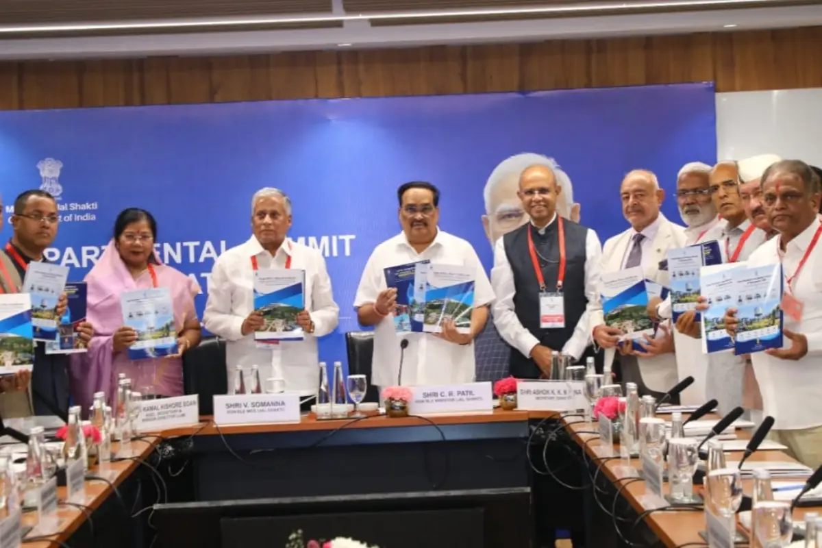 Jharkhand presents water management roadmap at JJM Summit; emphasis on increasing irrigation capacity.