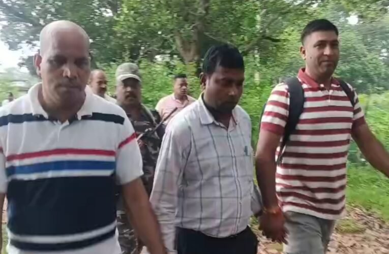 Palkot MGNREGA BPO arrested red-handed while accepting a bribe of ₹6,000; ACB action causes a stir.