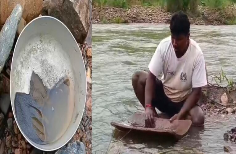 Tribal families search for gold in the sands of the Subarnarekha every day.