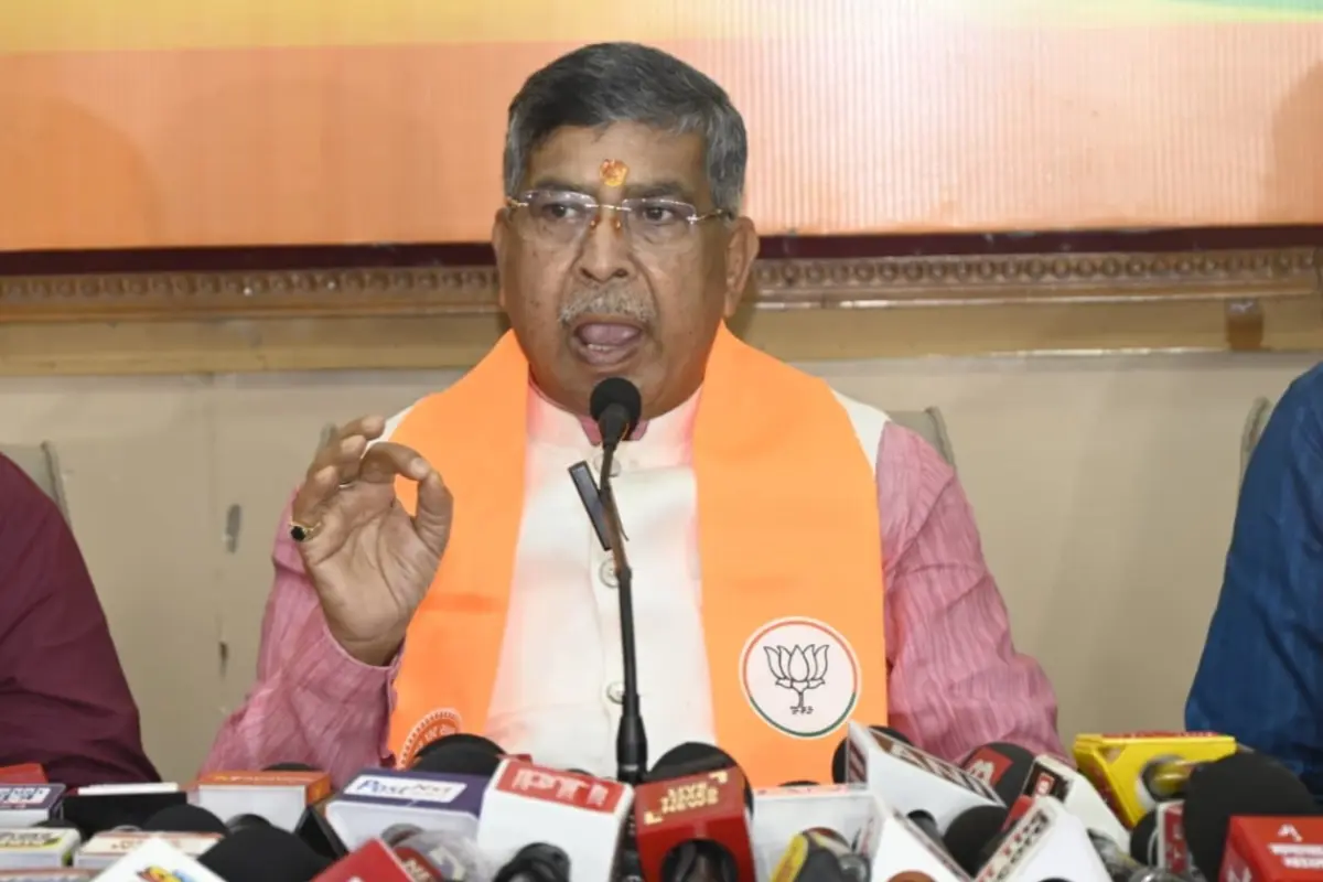 Demand to withdraw cases against students; BJP announces agitation across 24 districts.