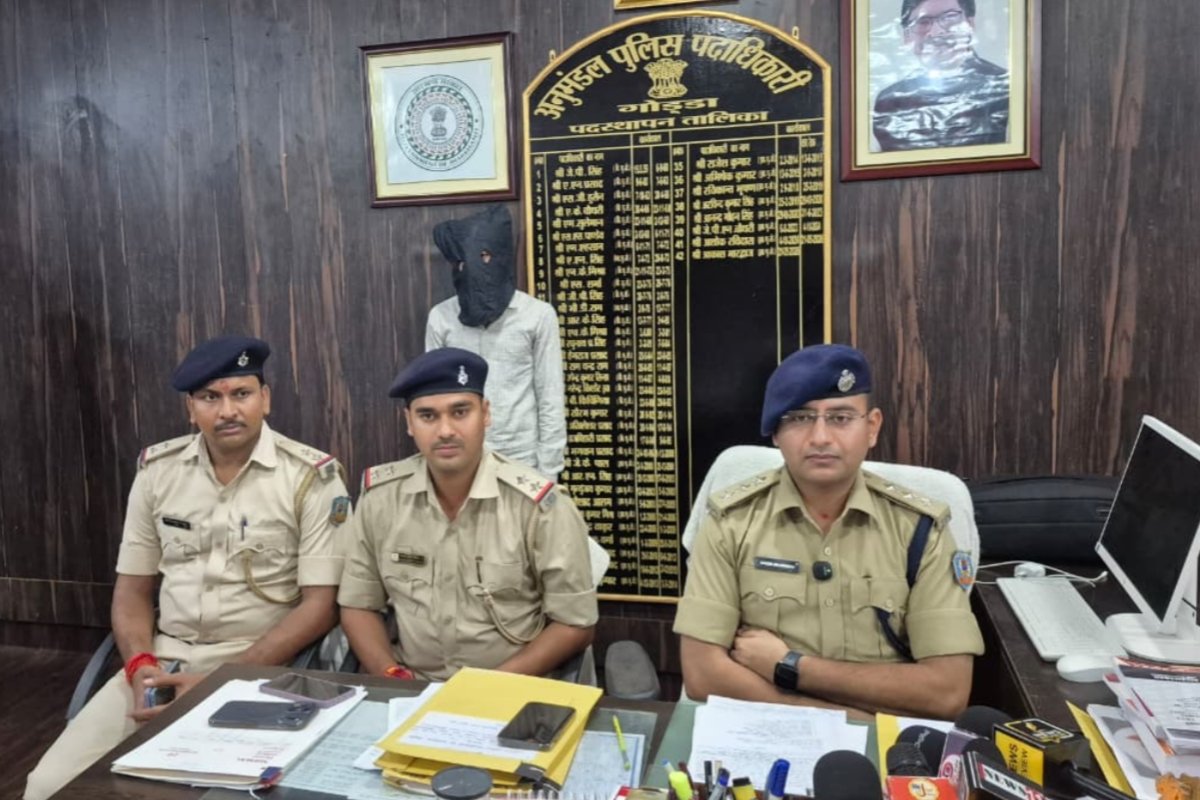Loaded country-made pistol and four motorcycles recovered from the house of a theft accused in Godda; accused arrested.
