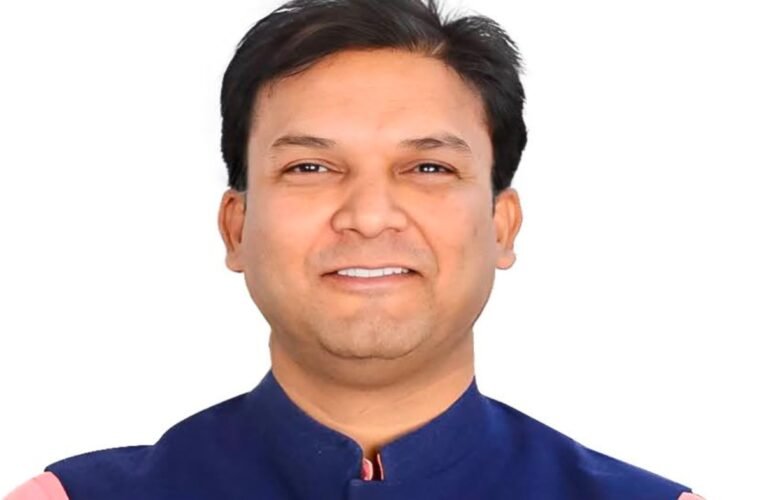 भर्ती परीक्षा घोटाले की सीबीआई जांच की मांग, भाजपा ने बड़े अधिकारियों की भूमिका पर उठाए सवाल