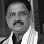 सुदिव्य कुमार सोनू के निधन पर भावुक हुए हेमंत सोरेन, बोले- सोनू भैया का जाना व्यक्तिगत क्षति Hemant Soren gets emotional over the passing of Sudivya Kumar Sonu; calls Sonu Bhaiya's demise a personal loss.