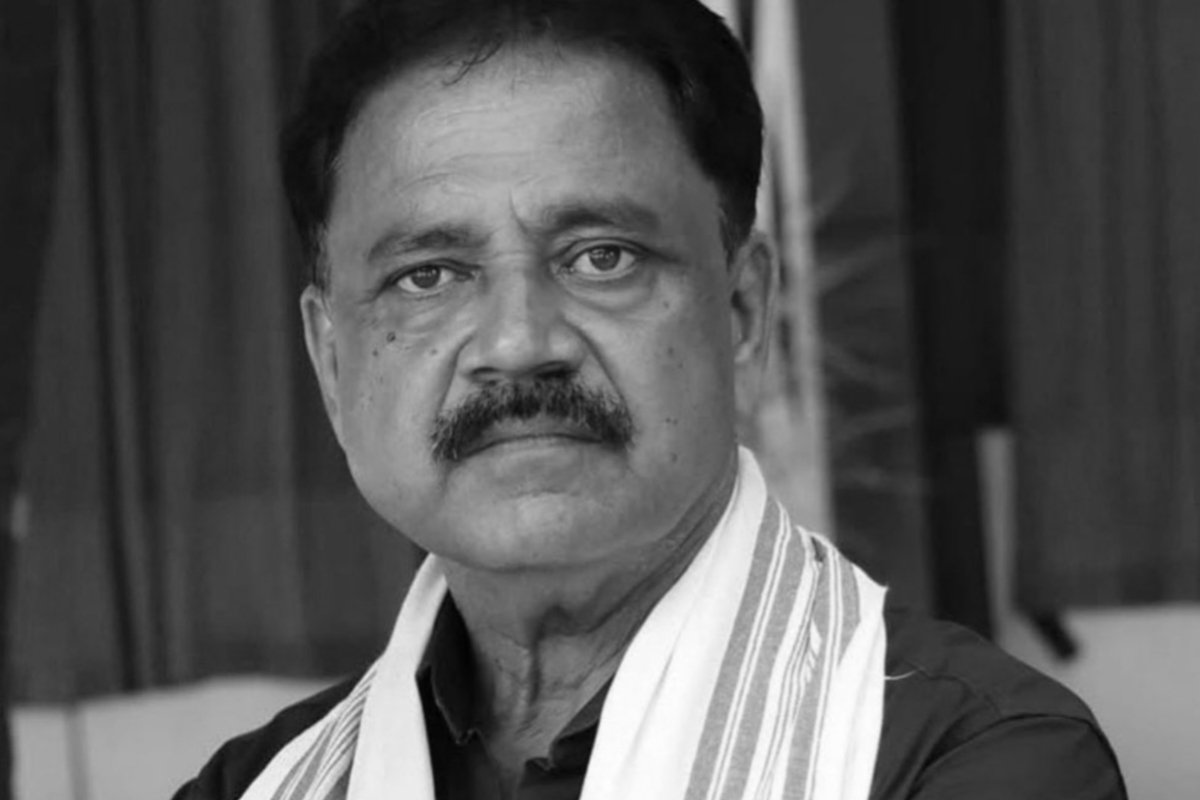 Hemant Soren gets emotional over the passing of Sudivya Kumar Sonu; calls Sonu Bhaiya's demise a personal loss.