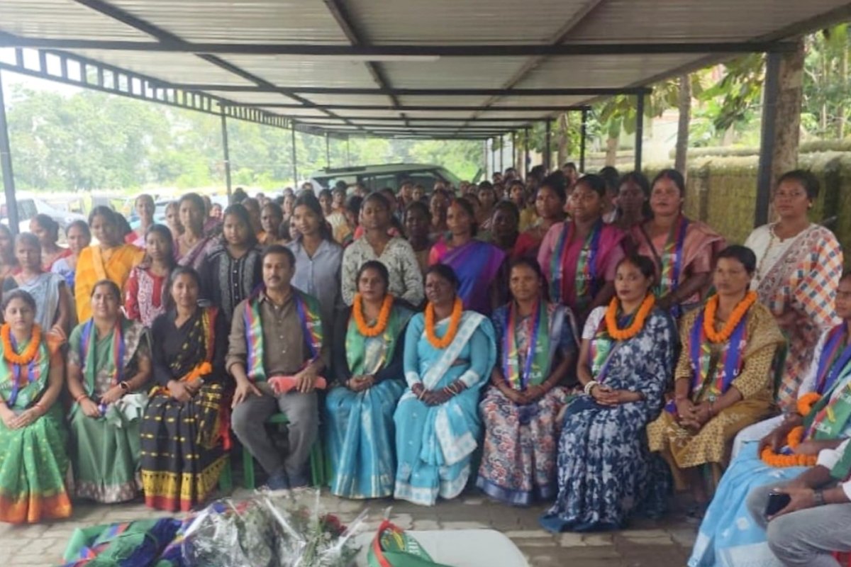 Women must be entrusted with the reins of leadership, not treated merely as a vote bank: Sudesh Mahto.