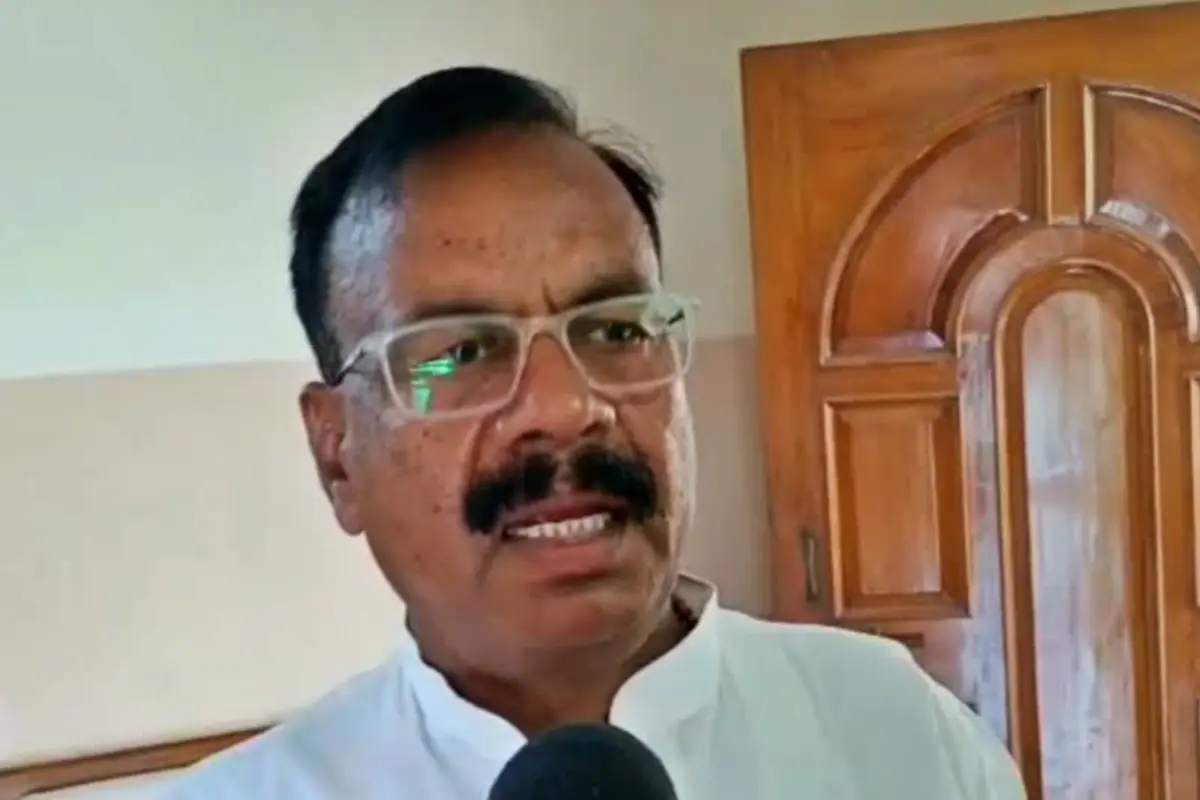 Report of the abduction of the Chatra MLA's son from outside Amity University; he was safely recovered within a few hours.