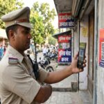हजारीबाग में हाईटेक हुई पुलिसिंग: अब QR कोड बताएगा गश्ती की हकीकत, 400 संवेदनशील स्थानों पर शुरू हुई डिजिटल निगरानी Hazaribagh: QR codes to now reveal the reality of patrols.