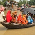 साहिबगंज में गंगा का रौद्र रूप: नए इलाकों में घुसा बाढ़ का पानी, दर्जनों घर जलमग्न The furious form of Ganga in Sahibganj