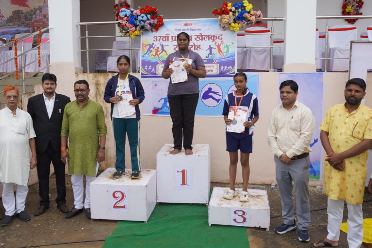 Dhanbad-Sindri athletes dominate Vidya Bharati provincial sports meet; players showcase their prowess.