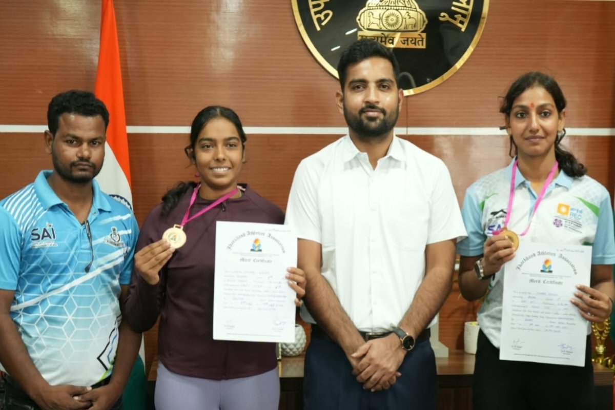 Palamu players won six medals.